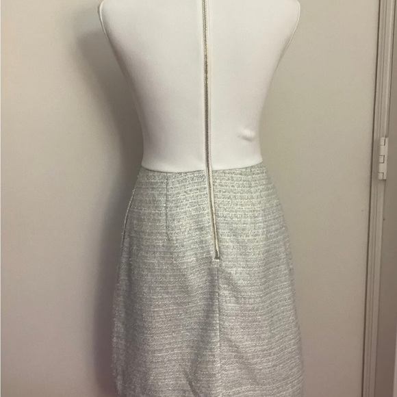 Ted baker of London size 2 really a 6-8 US. Sleeveless dress with gold trim. - Picture 3 of 6